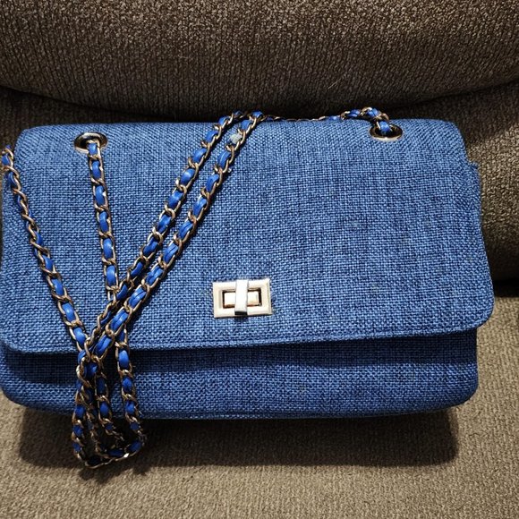Caprese Crossbody Bag - Picture 1 of 3